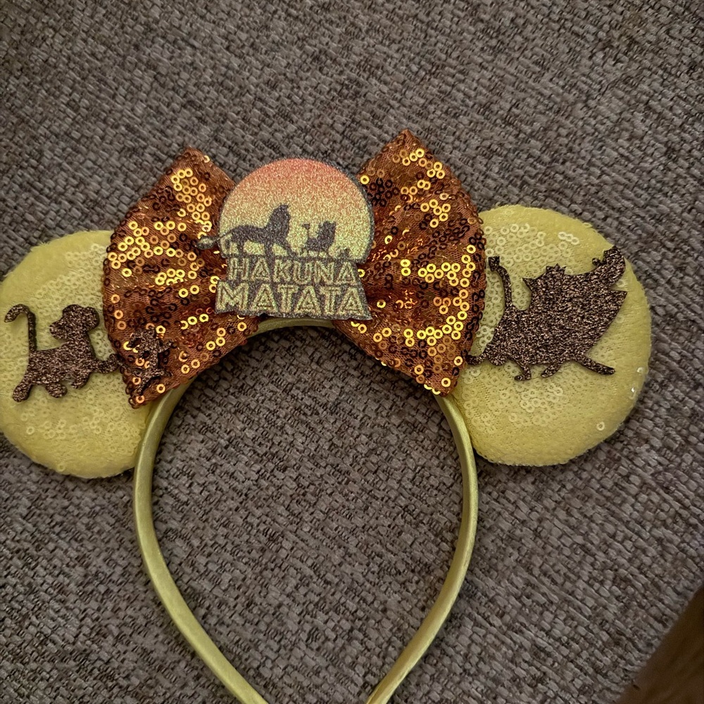 Disney Hakuna Matata Sequin Ears - Gold and Yellow